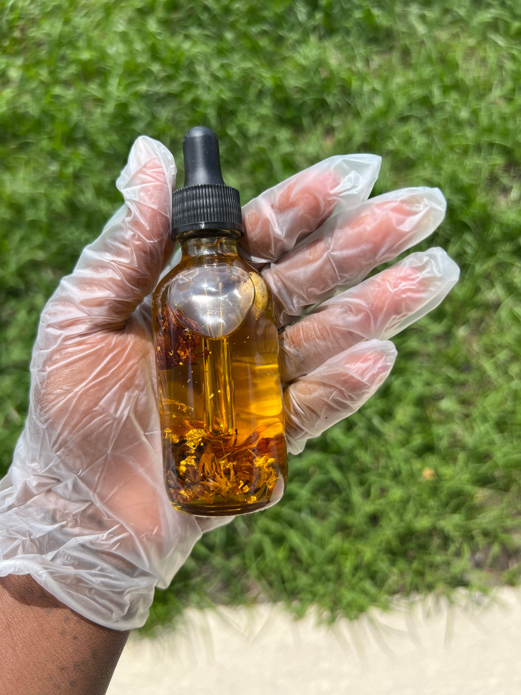 Golden Growth Hair Oil - Handmade Nourishing Moisturizer for Smooth & Hydrated Scalp - 2oz Bottle for Healthy Hair Care Routine