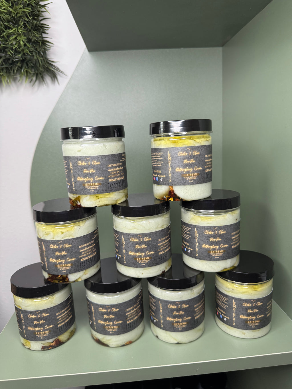 Golden Growth Chebe & Clove Pre-Poo Detangling Cream 6oz Haircare Moisturizer Before Shampoo Hair Treatment Mask Hydrating Repair for Type 4 Hair Moisture Daily